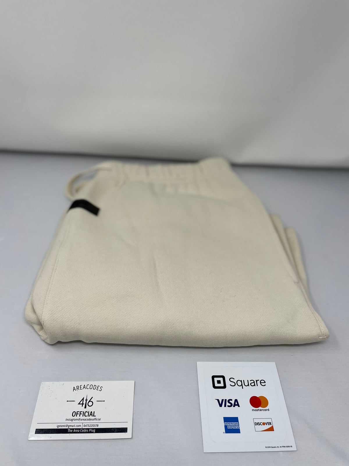 Fear Of God ESSENTIALS EGG SHELL Cotton Blend Shorts SS22