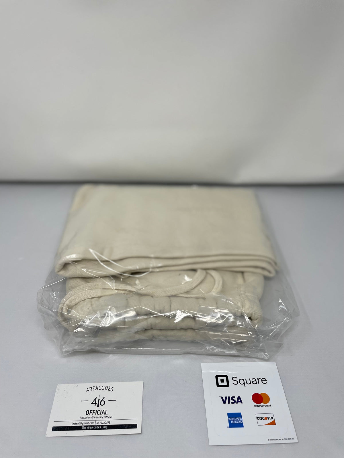 Fear Of God ESSENTIALS EGG SHELL Cotton Blend Shorts SS22